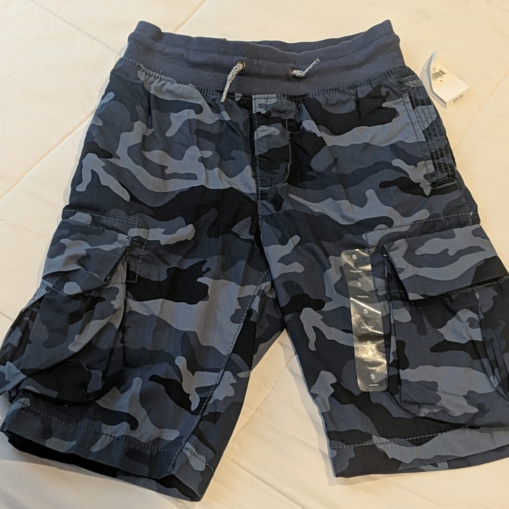 Gap Boys Small Blue Camo Shorts